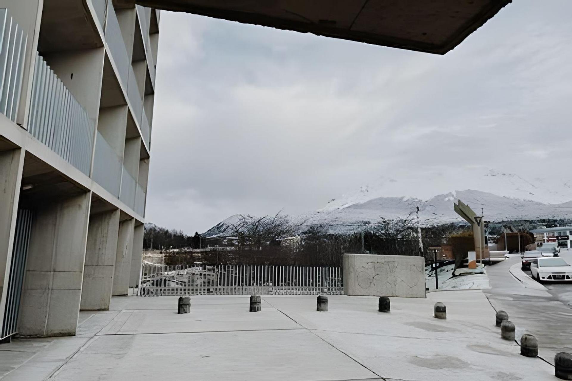 Aunaisin - Amundsen Ushuaia Exterior foto